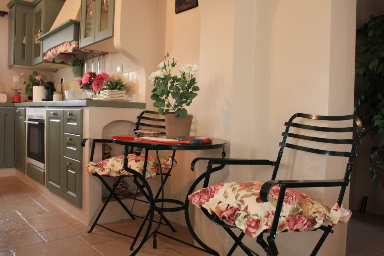 *Villa Pap-Live The Greek Hospitality In A Village* Nea Sampsounta Zewnętrze zdjęcie